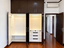 Espana (D11), Condominium #633802451